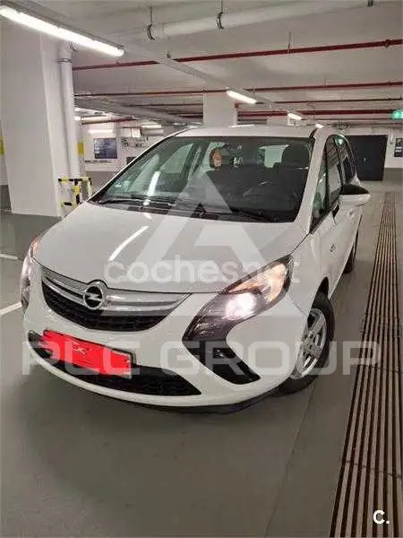 2014 Opel ZAFIRA