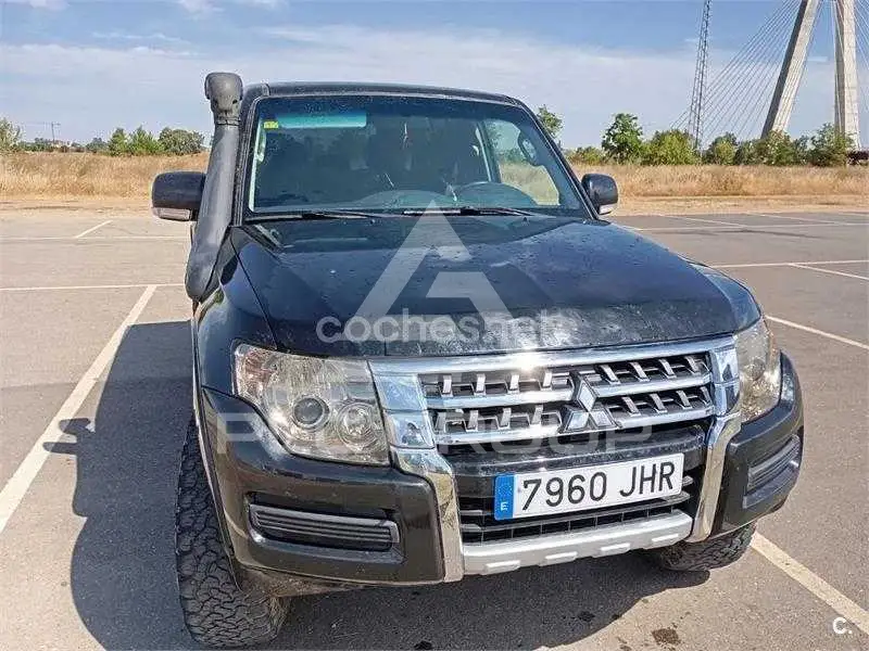 2015 Mitsubishi MONTERO