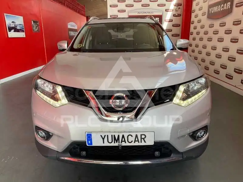 2015 Nissan X-TRAIL