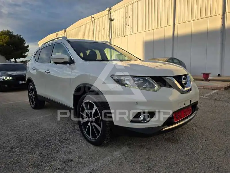 2015 Nissan X-TRAIL