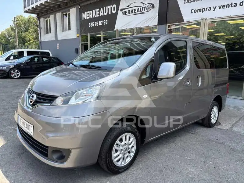2015 Nissan Evalia