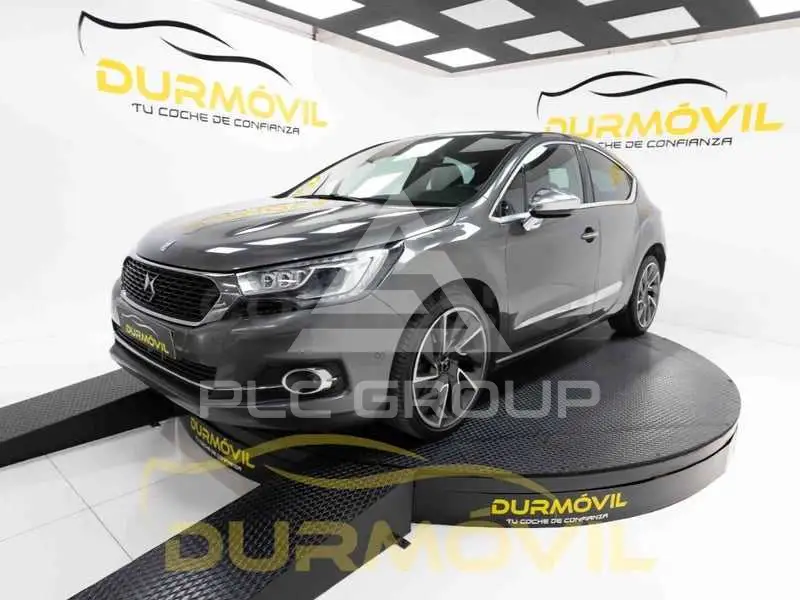 2015 DS DS4