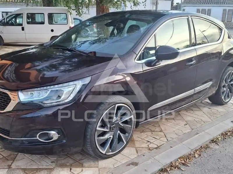 2015 DS DS4