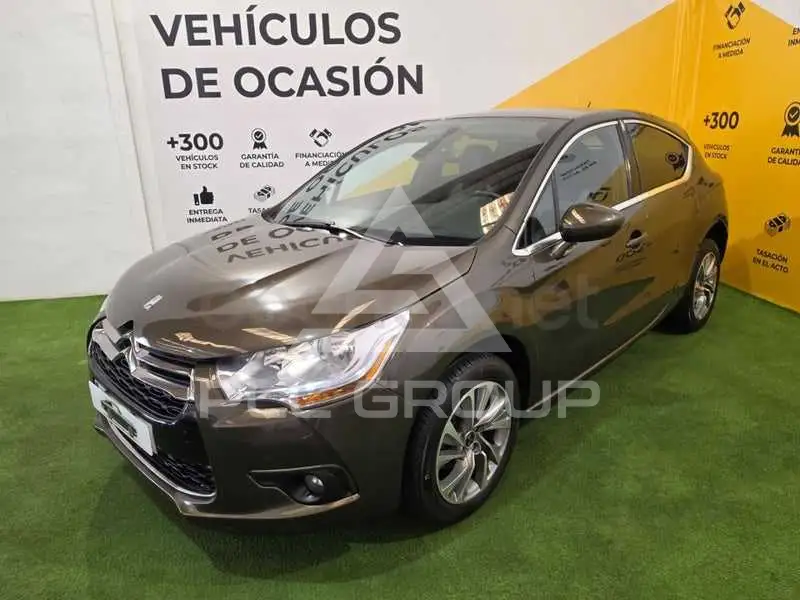 2015 DS DS4