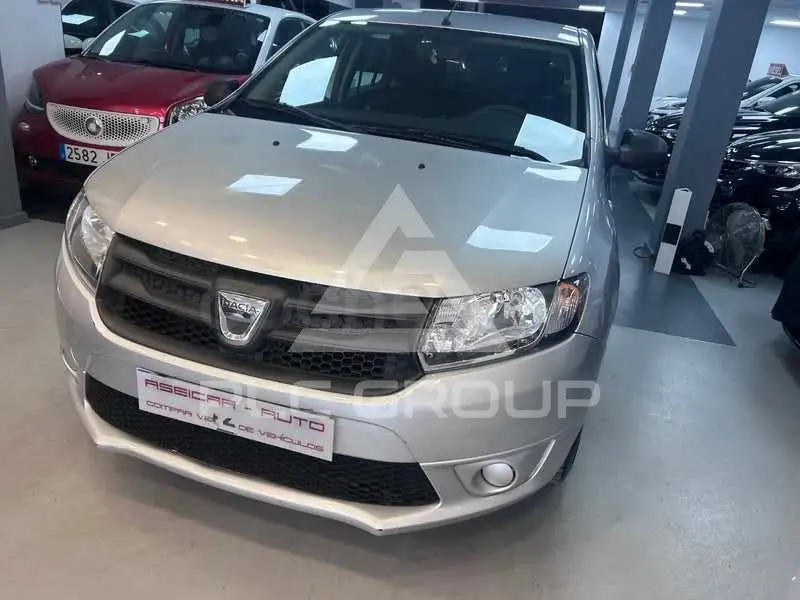2015 Dacia Logan