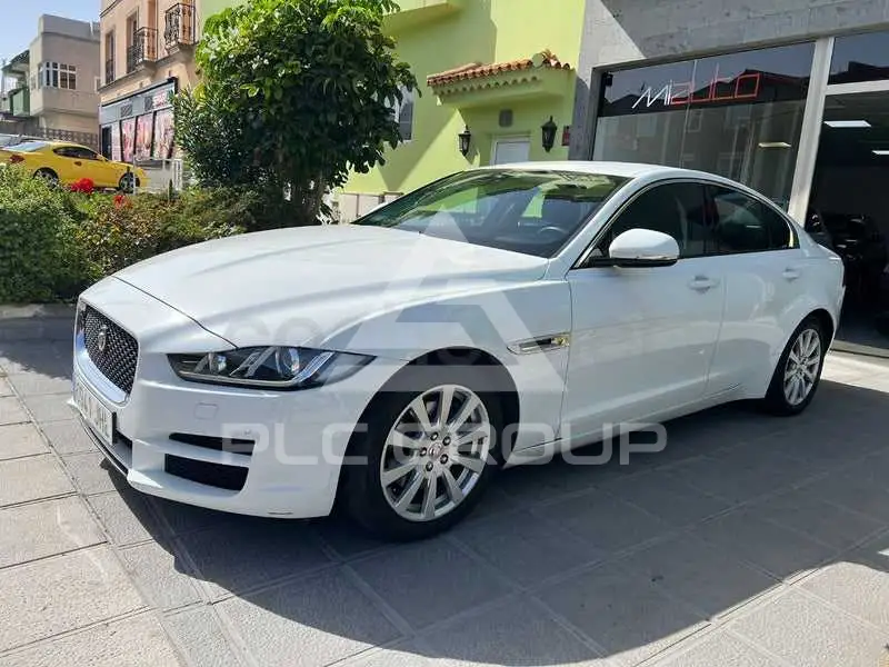 2015 Jaguar XE
