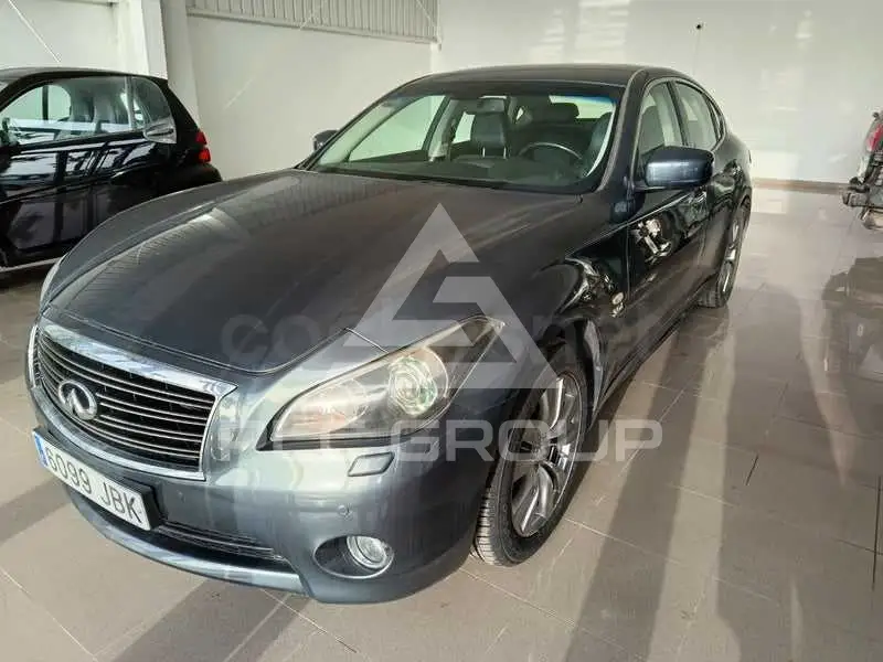 2015 Infinity Q70