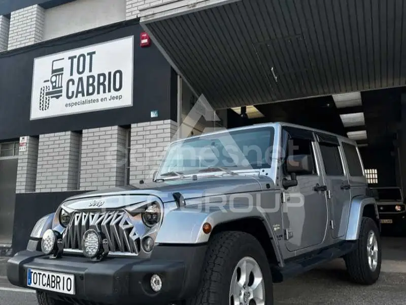 2015 Jeep WRANGLER