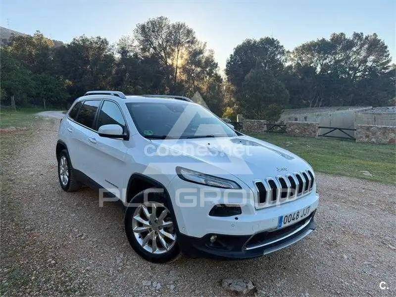 2015 Jeep CHEROKEE