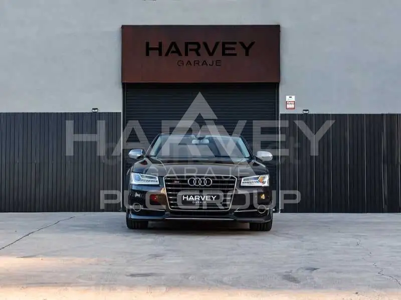2015 Audi S8
