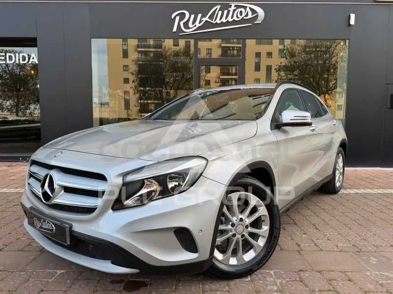 2015 Mercedes Benz GLA-Class