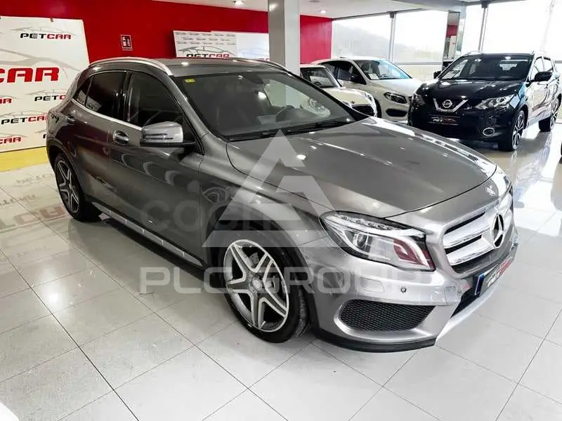2015 Mercedes Benz GLA-Class