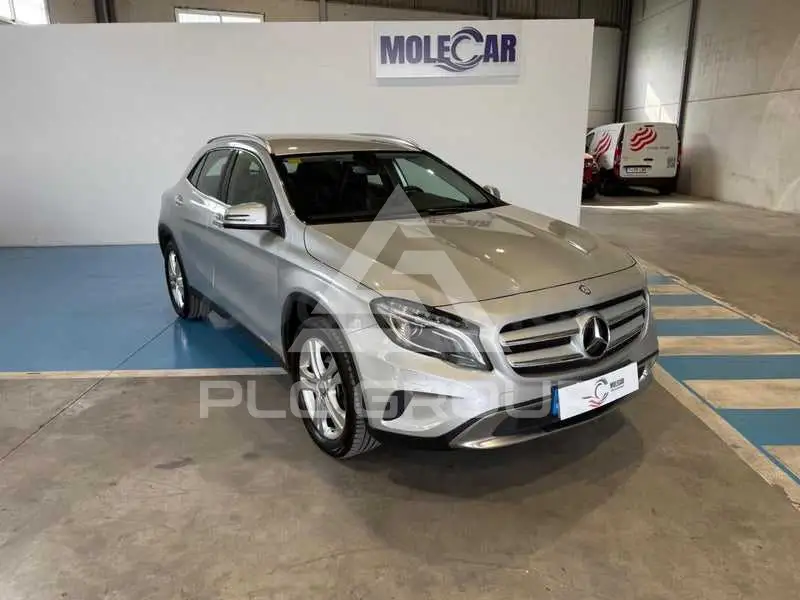 2015 Mercedes Benz GLA-Class