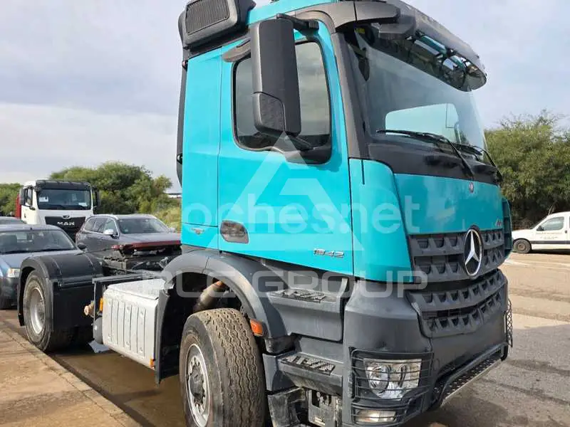 2015 Mercedes Benz Arocs