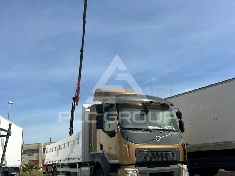 2015 Volvo FL