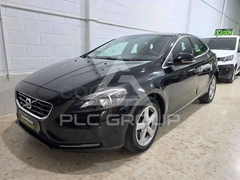 2015 Volvo V40