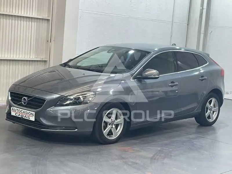 2015 Volvo V40