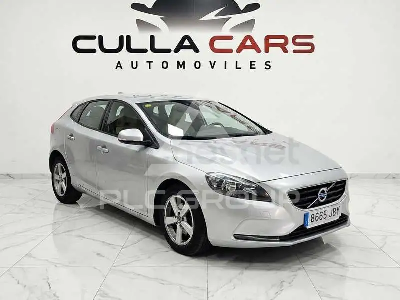2015 Volvo V40