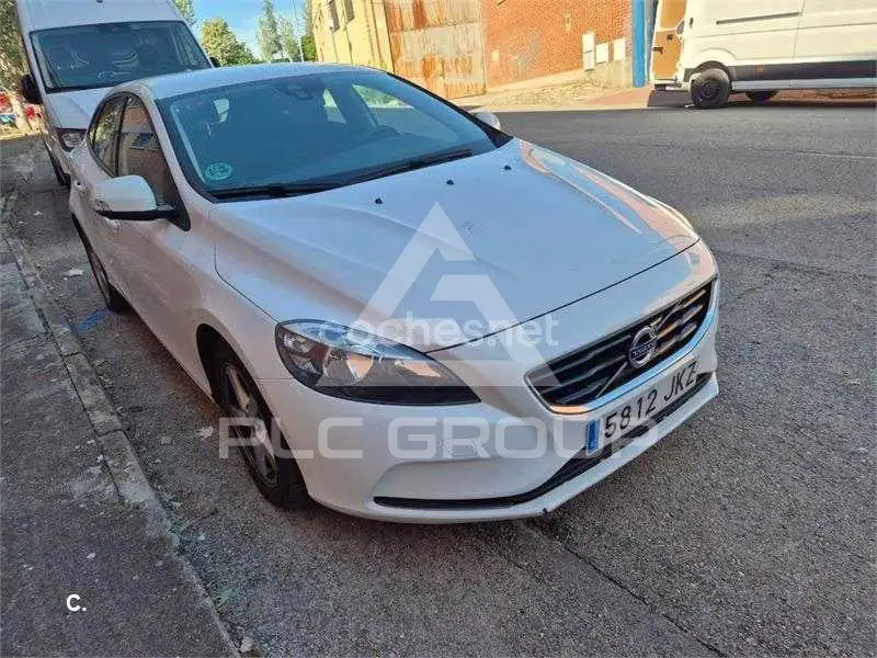 2015 Volvo V40