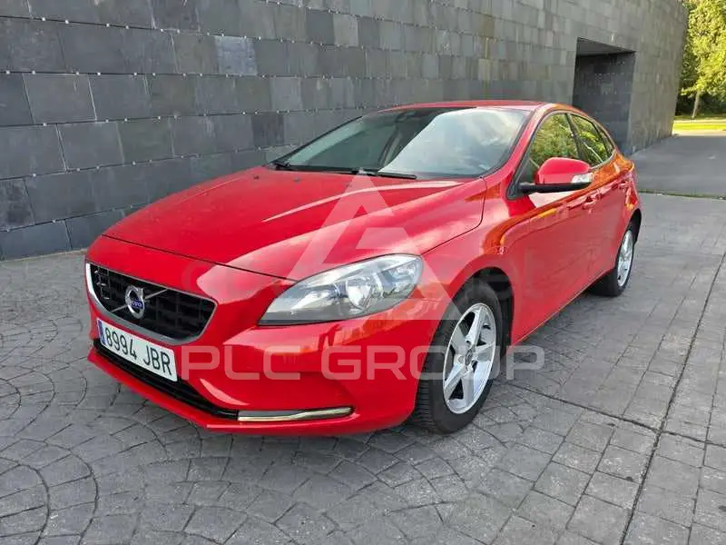 2015 Volvo V40