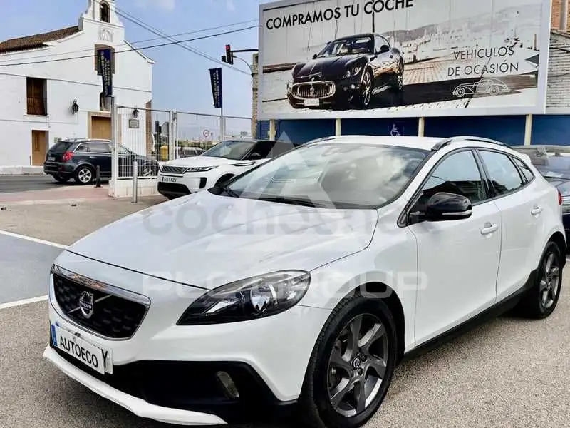 2015 Volvo V40