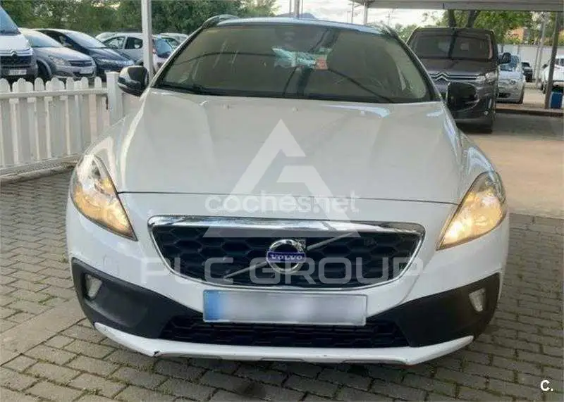2015 Volvo V40