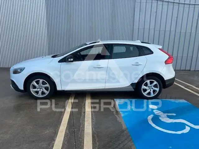 2015 Volvo V40