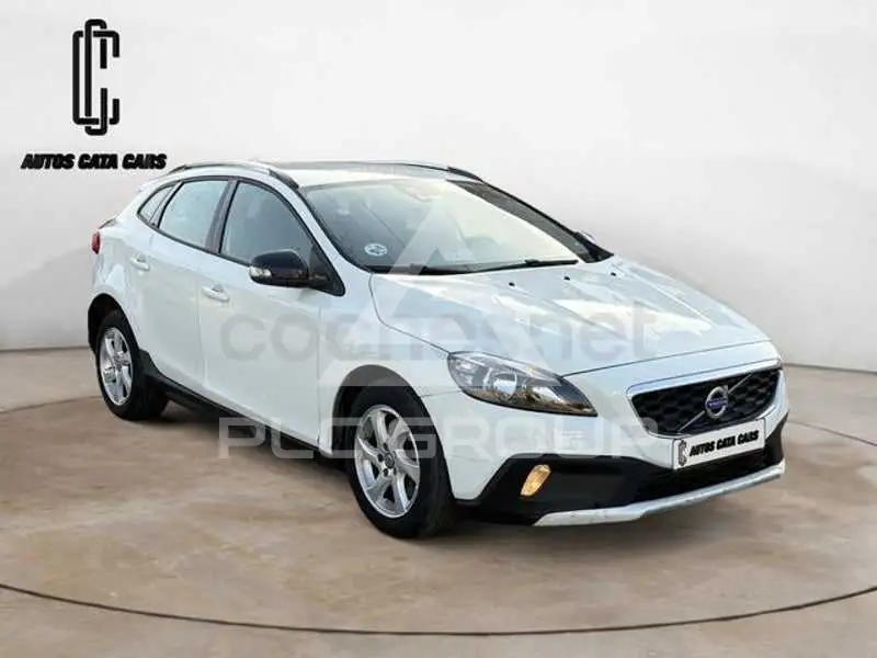 2015 Volvo V40