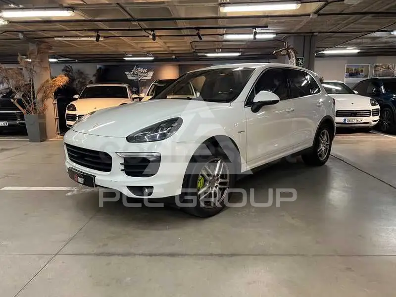 2015 Porsche Cayenne