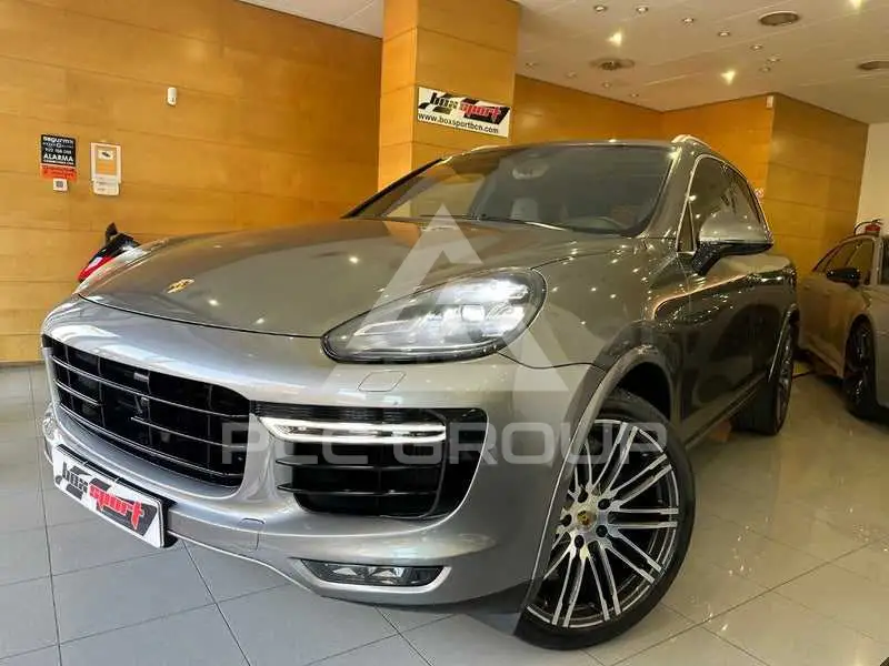 2015 Porsche Cayenne