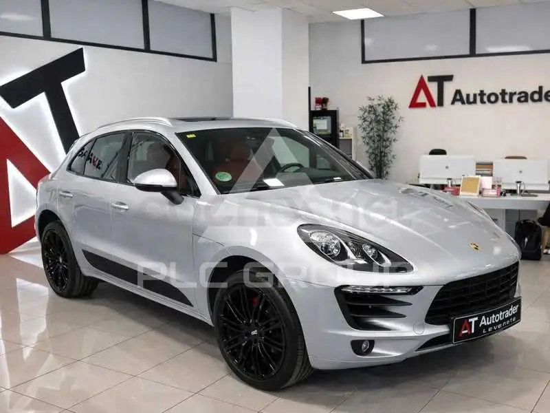2015 Porsche MACAN