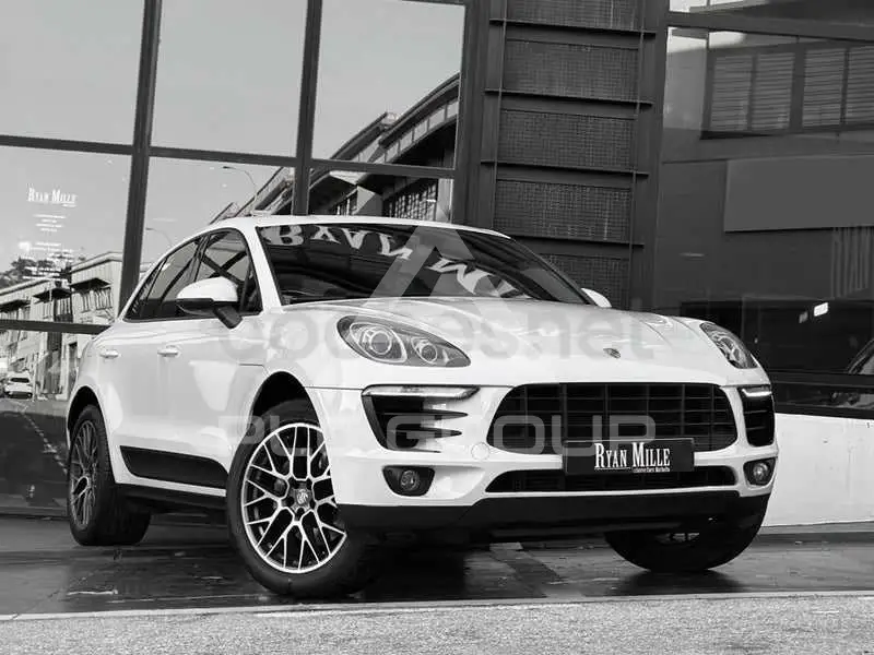 2015 Porsche MACAN