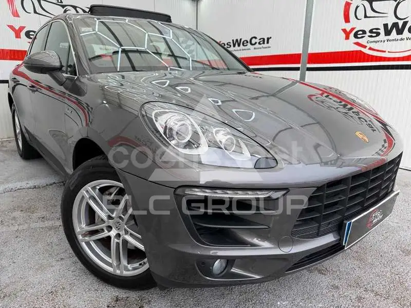 2015 Porsche MACAN