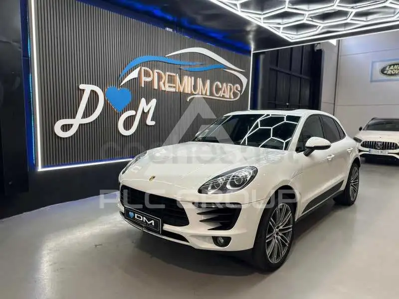 2015 Porsche MACAN