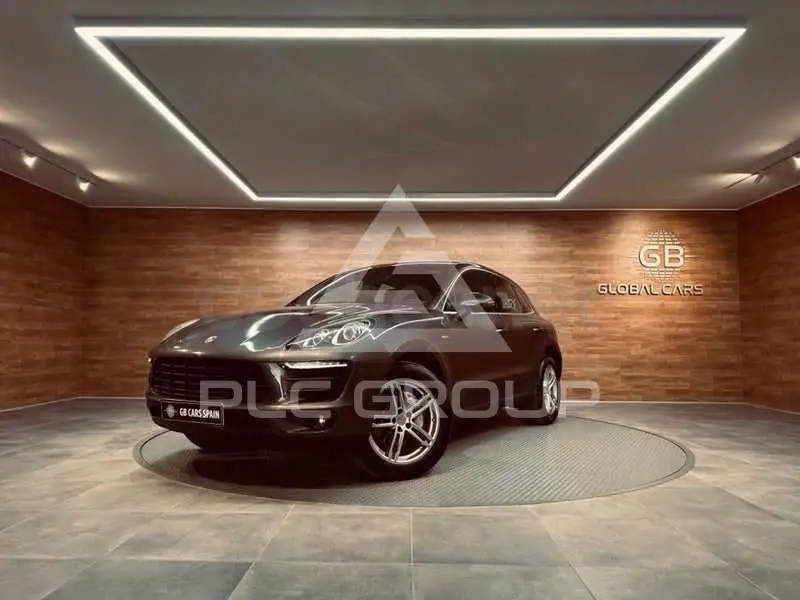 2015 Porsche MACAN