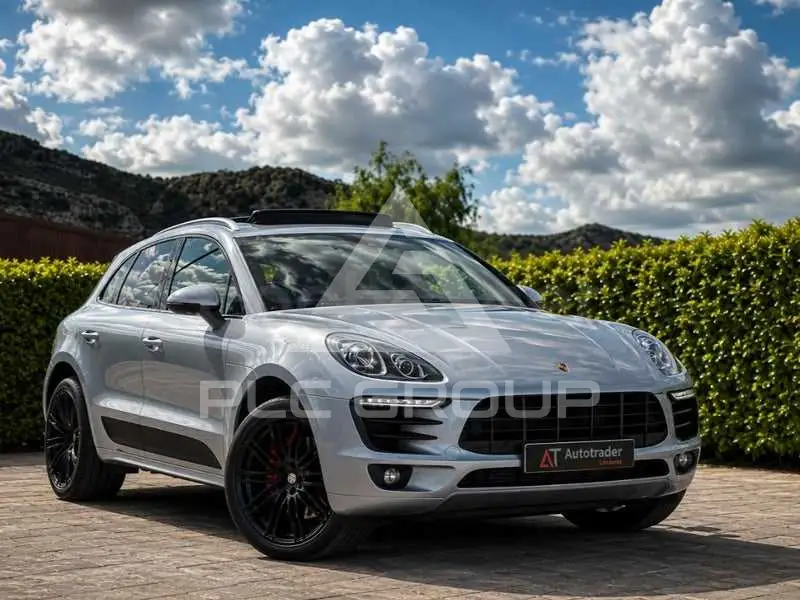 2015 Porsche MACAN