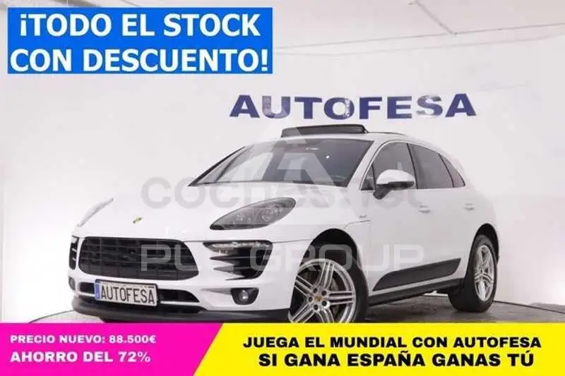 2015 Porsche MACAN