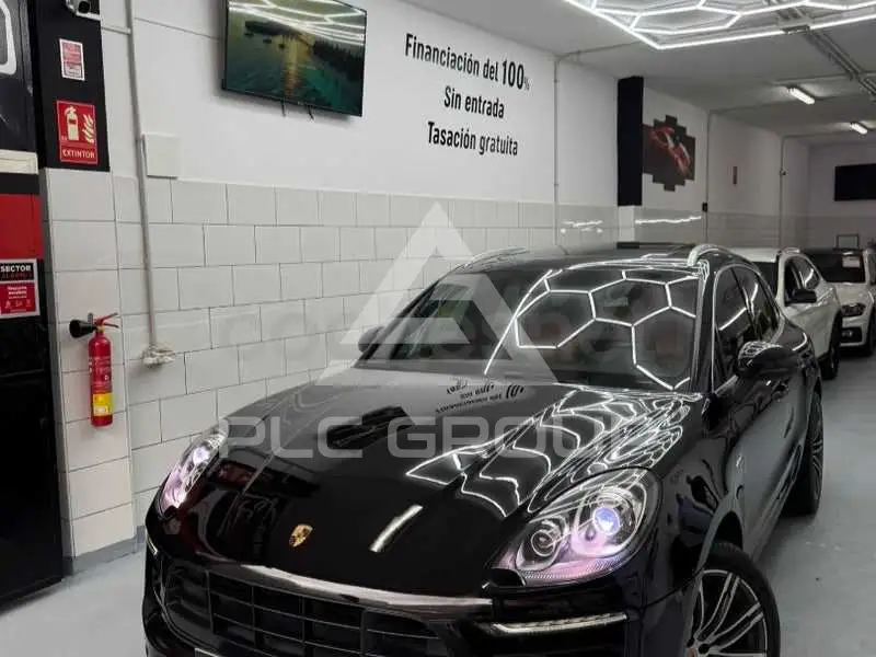 2015 Porsche MACAN