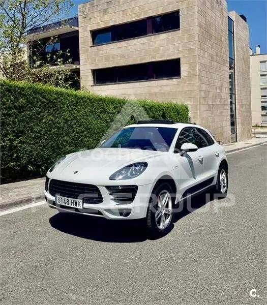 2015 Porsche MACAN