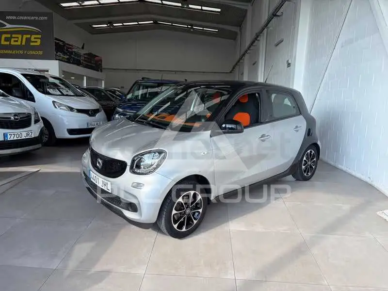2015 Smart FORFOUR