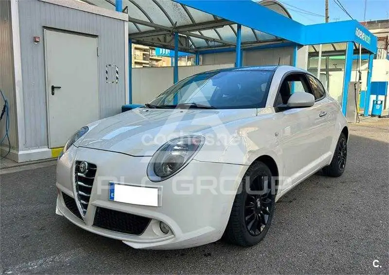 2015 Alfa Romeo Mito