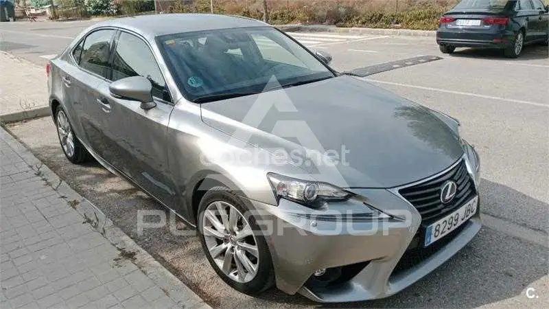 2015 Lexus IS