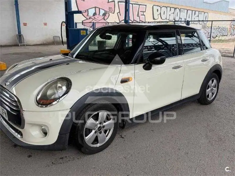 2015 Mini COOPER