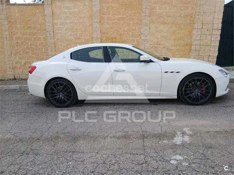 2015 Maserati GHIBLI