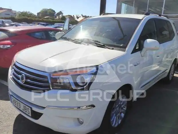 2015 Ssangyong Rodius