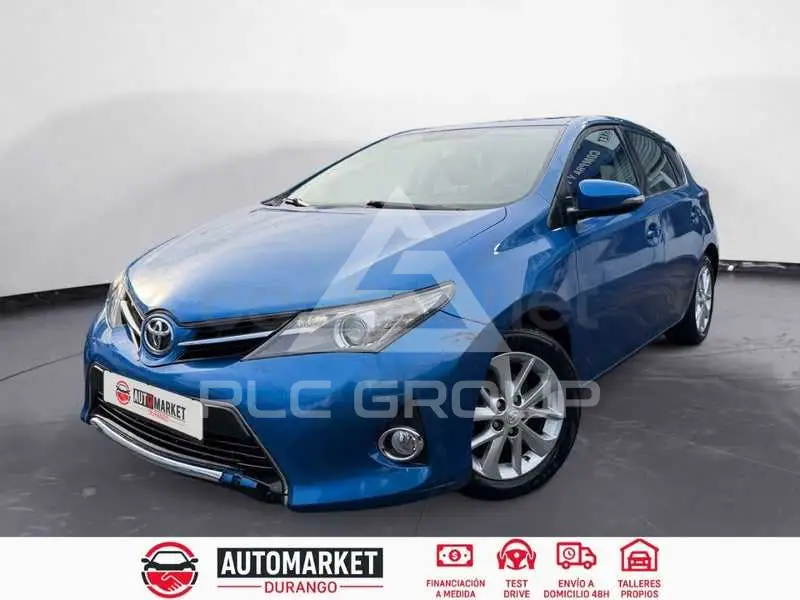 2015 Toyota AURIS