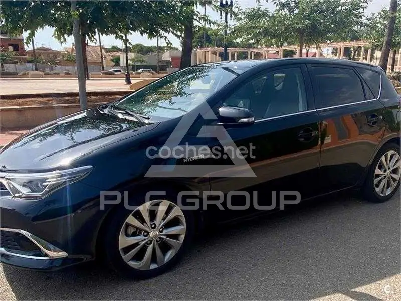 2015 Toyota AURIS