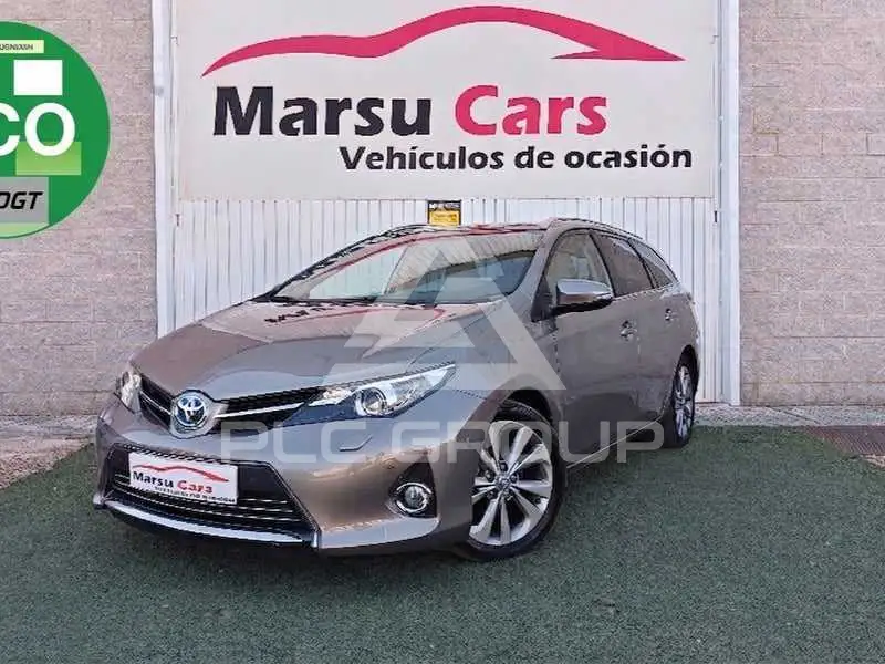 2015 Toyota AURIS