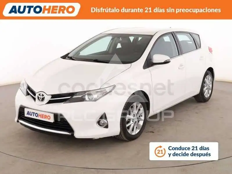 2015 Toyota AURIS