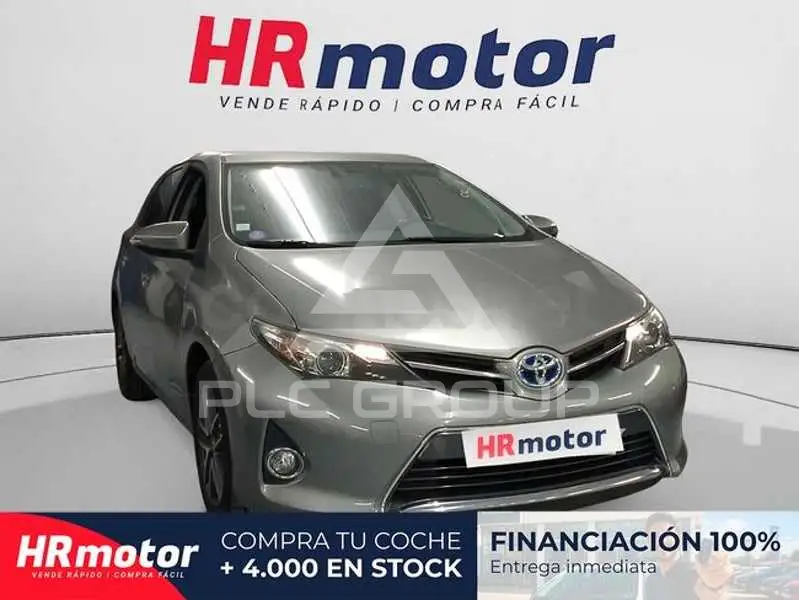 2015 Toyota AURIS